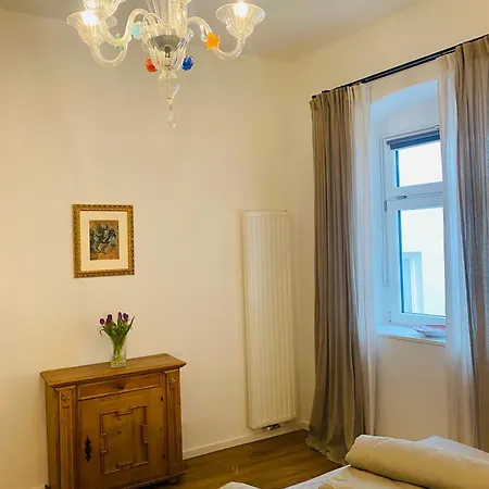 Apartment Amort *